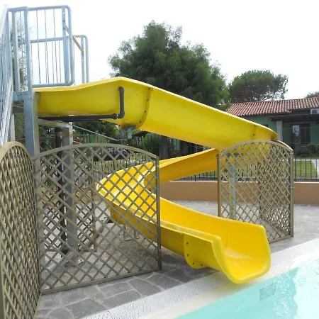 Mobilehomes In Sirmione/gardasee 22177 *