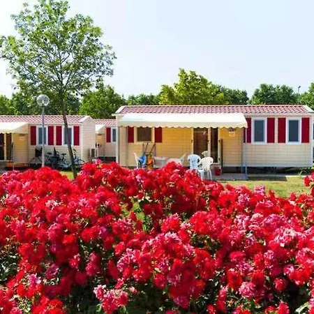 Mobilehomes In Sirmione/gardasee 22177 *